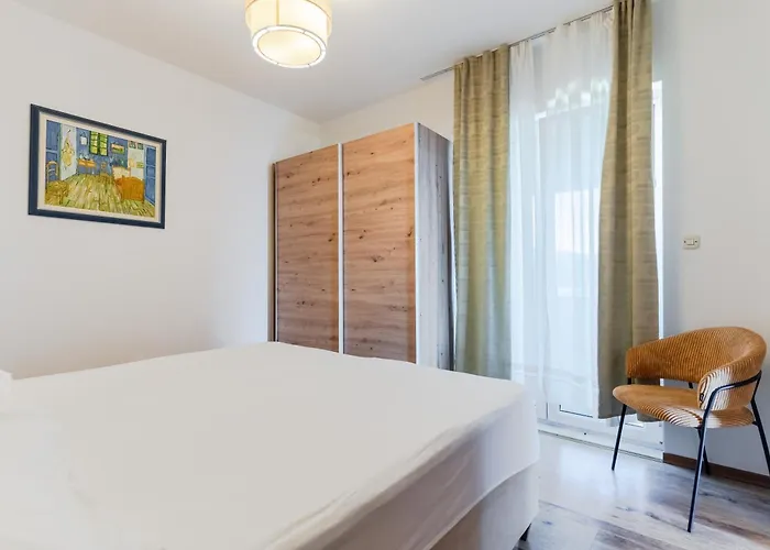 Marin Apartman Zavala